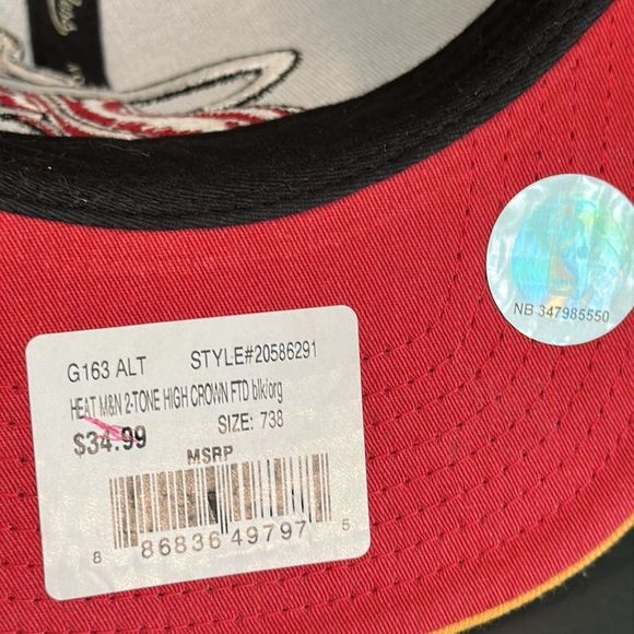 NWT Mitchell & Ness Black & Yellow Miami Heat Fitted Hat, Size 7 3/8! - Picture 5 of 8